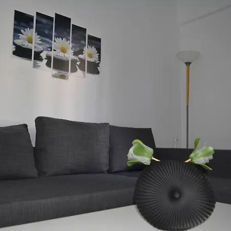 Pagrati παγκράτι Apartment